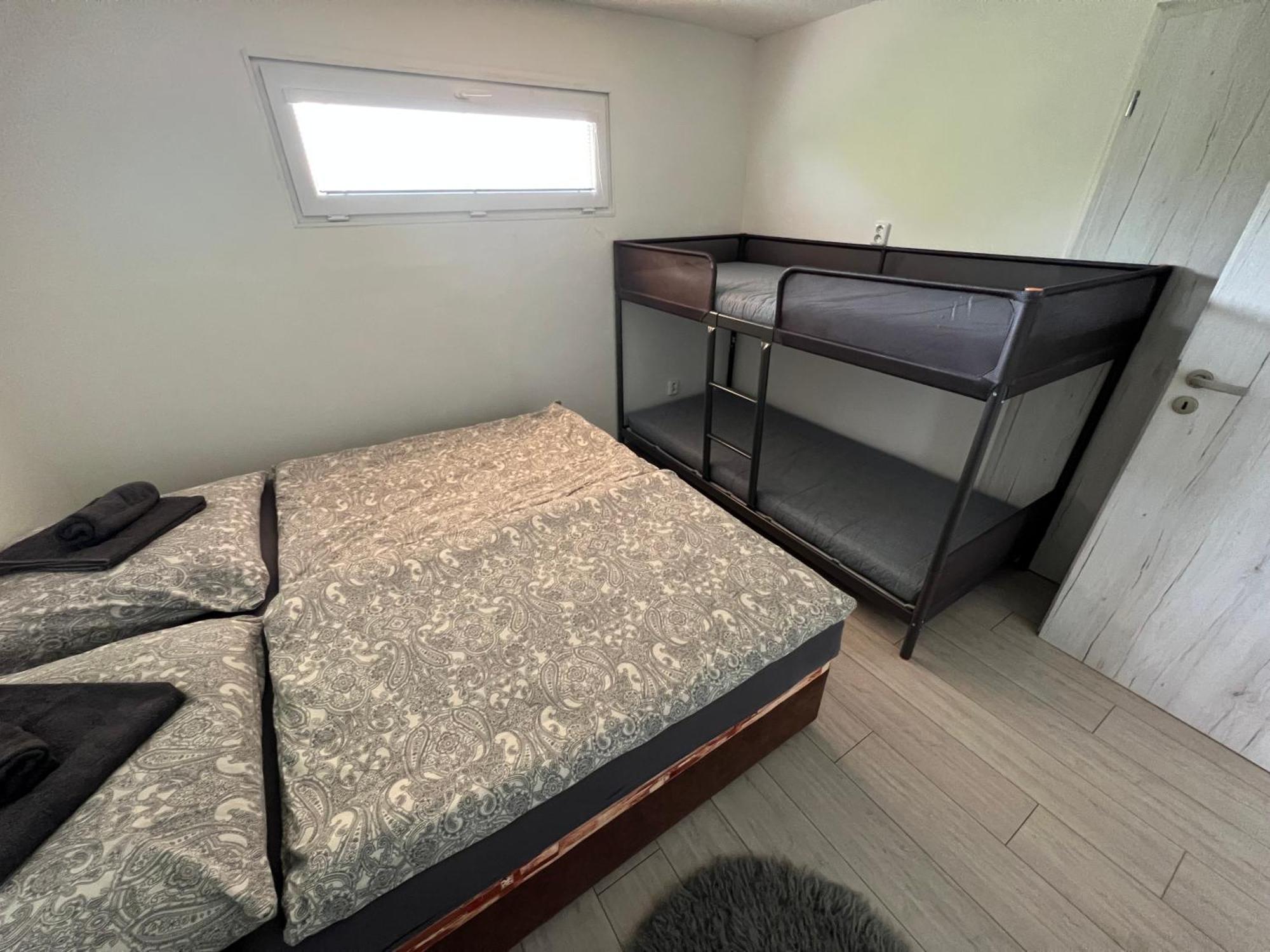 Johnys Apartment 俄斯特拉发 外观 照片